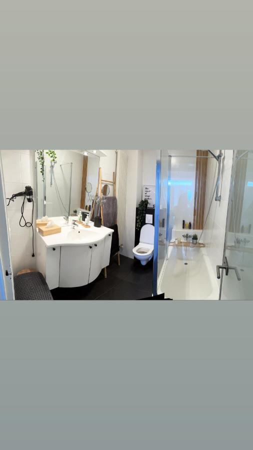 La Villa Bastogne Chambre D'Hotes 2 מראה חיצוני תמונה